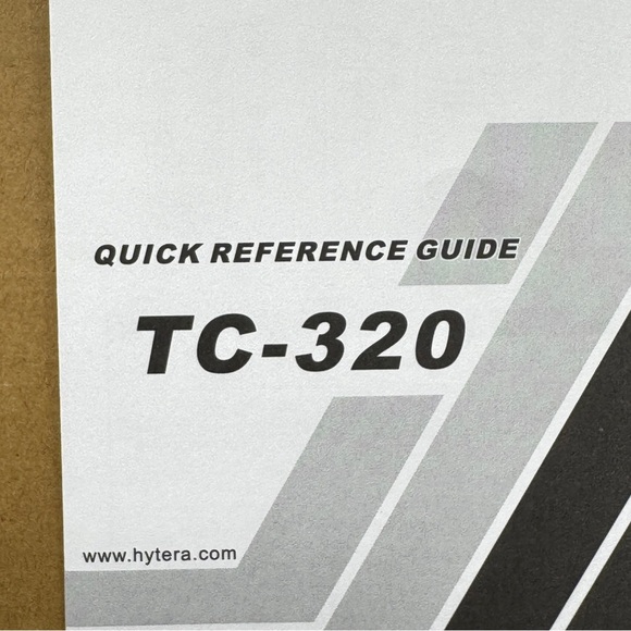 HYT by Hytera TC-320 Two-Way Radio UHF 400-470MHz w/ Battery Charger Antenna Box - Picture 2 of 13